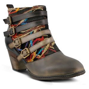 L'Artiste by Spring Step Redding Strappy Buckle Ankle Boots in Taupe Size 41 NIB